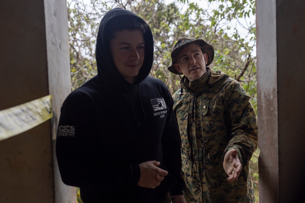 Marines with the 31st MEU Rehearse Non-Combative Evacuation Operation