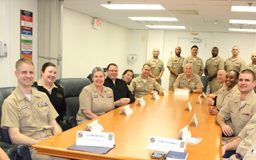 Navy Surgeon General visits NHC Pax River