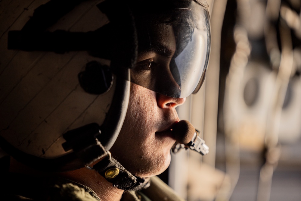 MARINE MEDIUM TILTROTOR SQUADRON 265 CONDUCTS EXTERNAL LIFT TRAINING WITH 3RD LANDING SUPPORT BATTALION