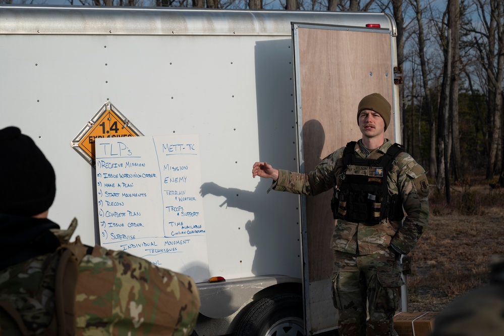 Outside the Wire students execute Shoot, Move and Communicate tactics training