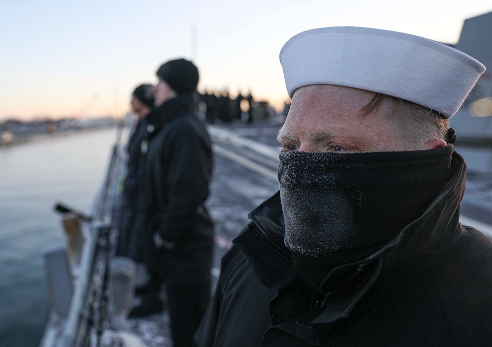 USS Rafael Peralta (DDG 115) Arrives in Tomakomai, Japan for a Scheduled Port Visit