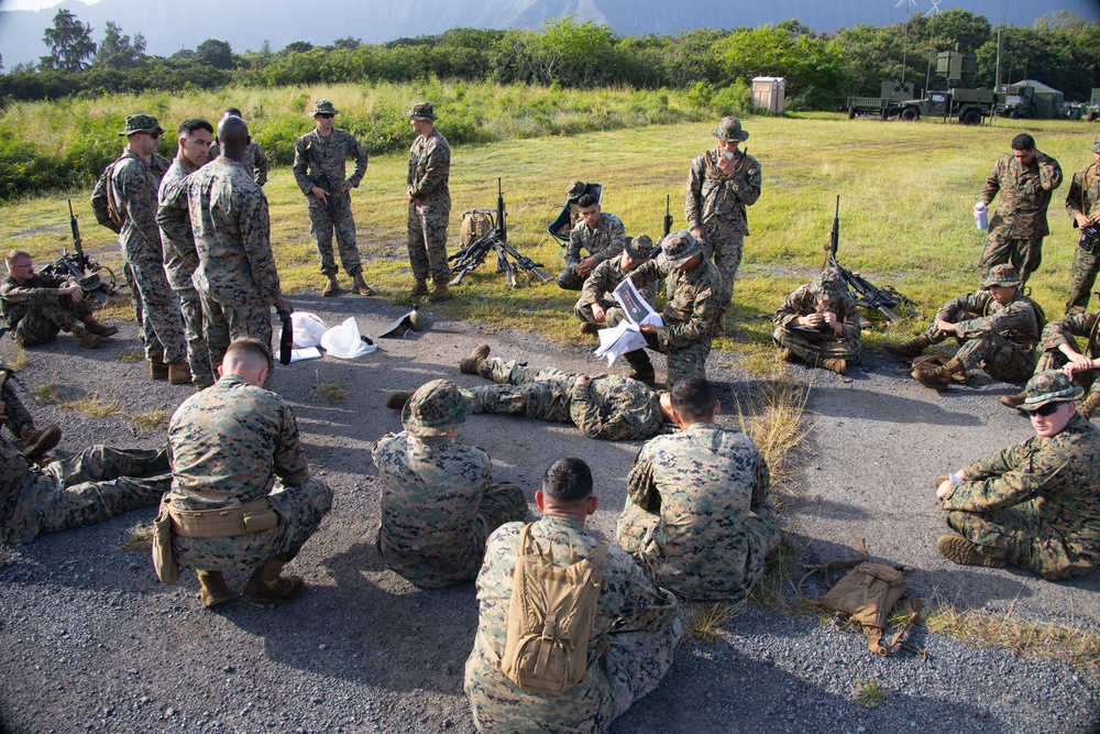 Marine Air Control Squadron 4, Navy, and Air Force conduct joint expeditionary air traffic control operations