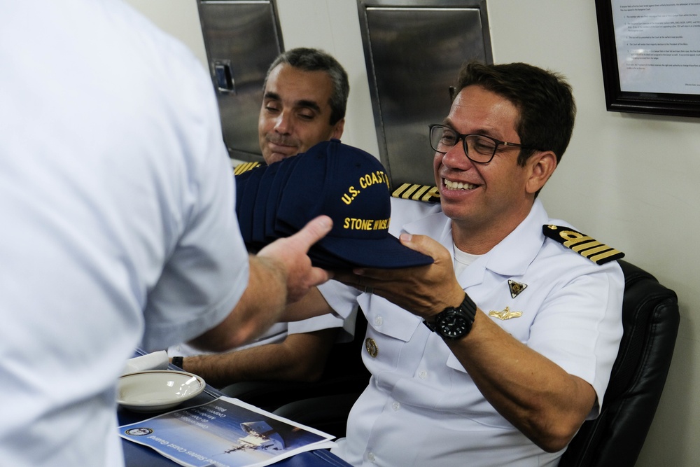 USCGC Stone hosts US Consulate General Brazil staff and Brazil Navy members in Suape