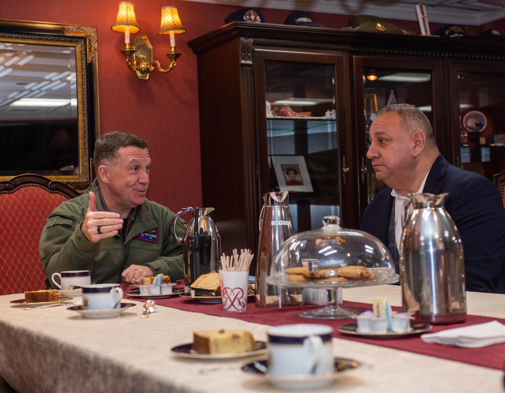 USS Ronald Reagan (CVN 76) hosts the Under Secretary of Defense