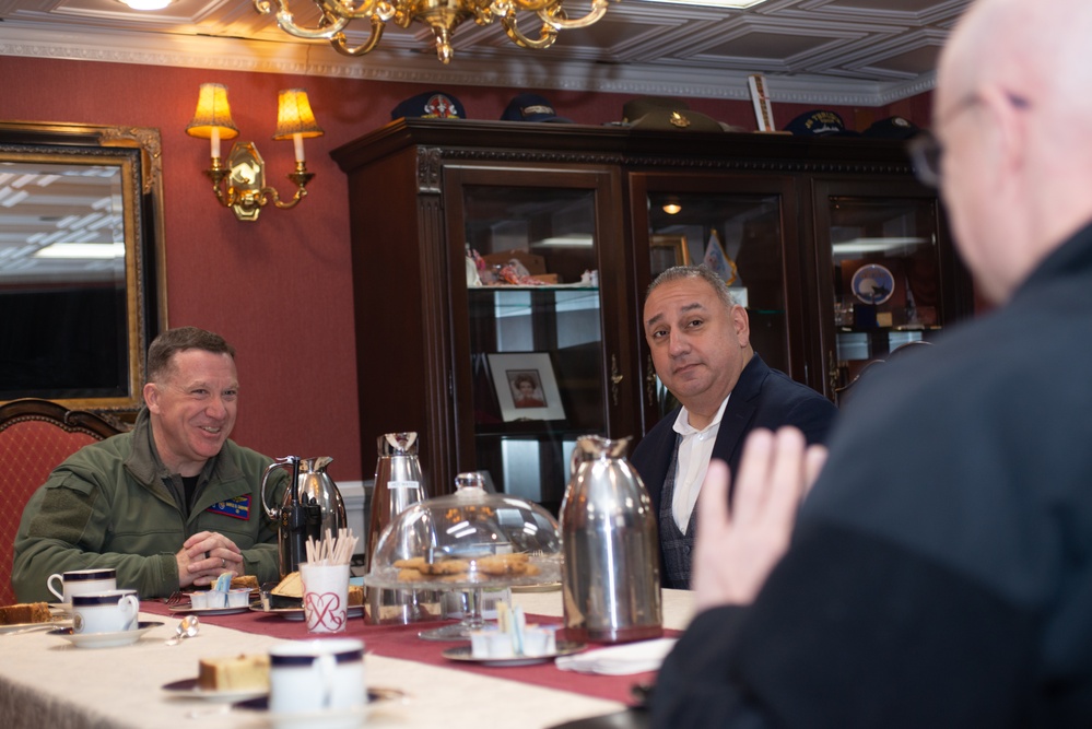 USS Ronald Reagan (CVN 76) hosts the Under Secretary of Defense