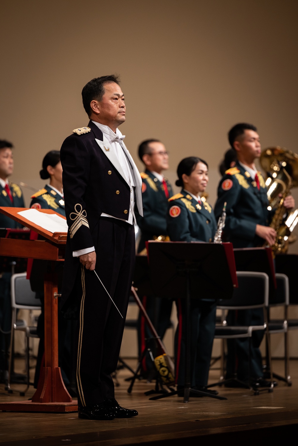 III MEF Band, JGSDF 15th Brigade Band perform 25th ‘Friendship Through Music’ Concert