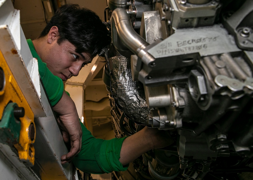 Daily Operations Aboard USS George H.W. Bush (CVN 77)