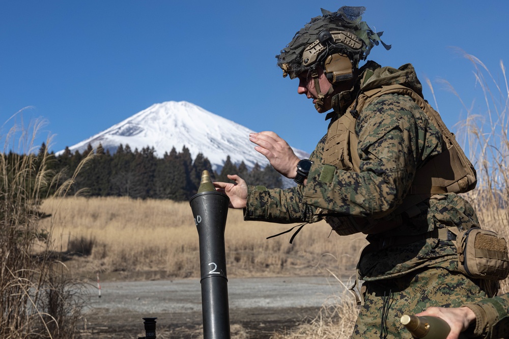 Fuji Viper 23.2: V34 Marines conduct a Mortar Range