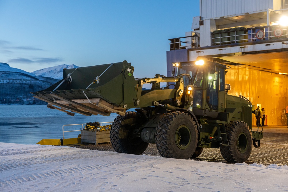 Combat Logistics Battalion 2 Port Operations