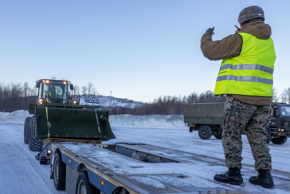 Combat Logistics Battalion 2 Port Operations