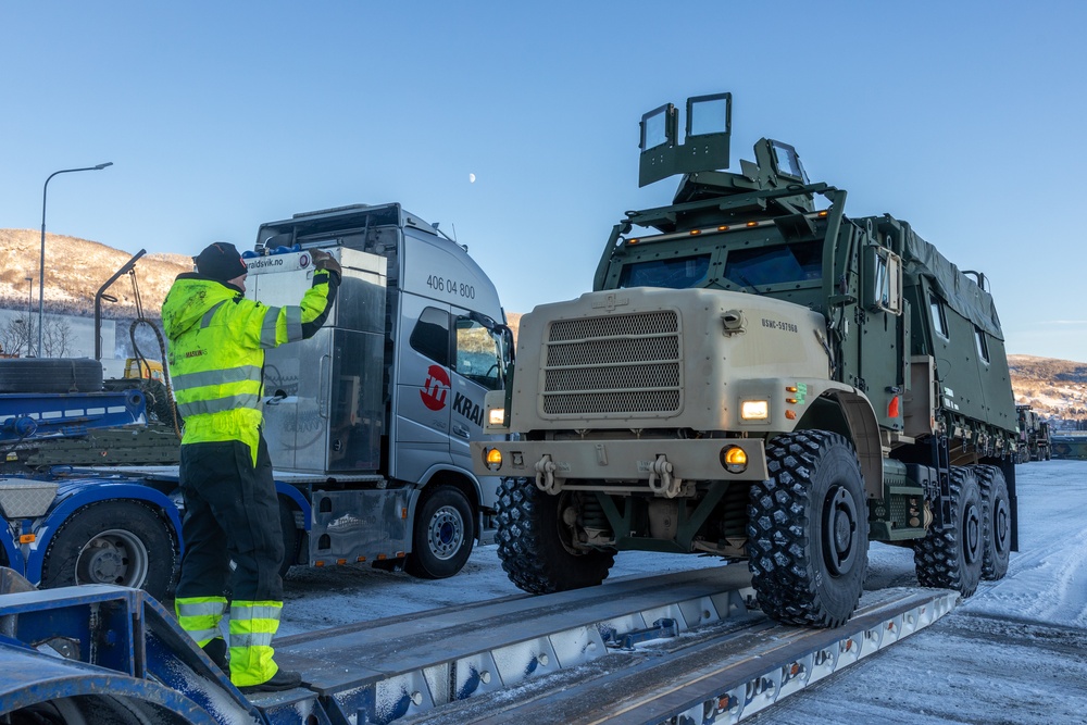 Combat Logistics Battalion 2 Port Operations