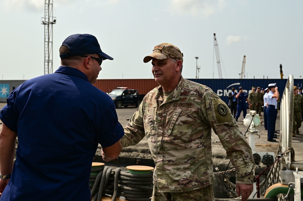 USCGC Spencer (WMEC 905) welcomes Lt. Gen. Kirk Smith, Rear Adm. Calvin Foster and Consulate Gen. Stevens