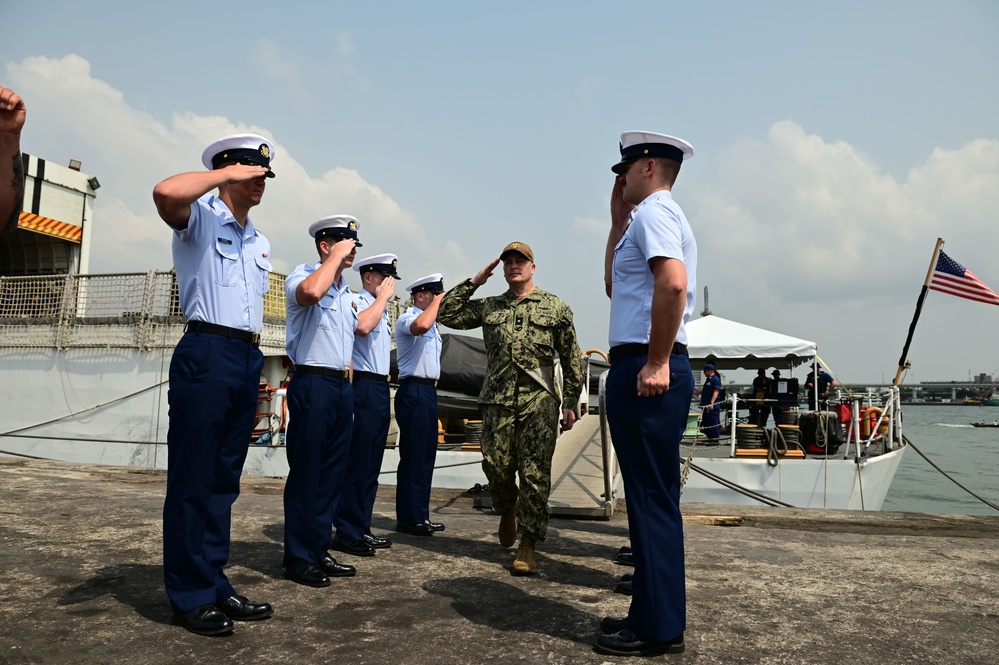 USCGC Spencer (WMEC 905) welcomes Lt. Gen. Kirk Smith, Rear Adm. Calvin Foster and Consulate Gen. Stevens