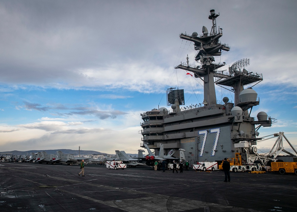 USS George H.W. Bush (CVN 77) Arrives in Piraeus, Greece