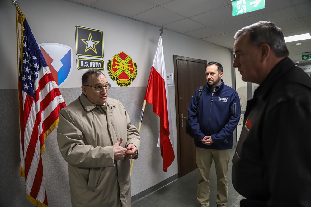 Veterans of Foreign Wars (VFW) National Commander Visits V Corps at Camp Kościuszko