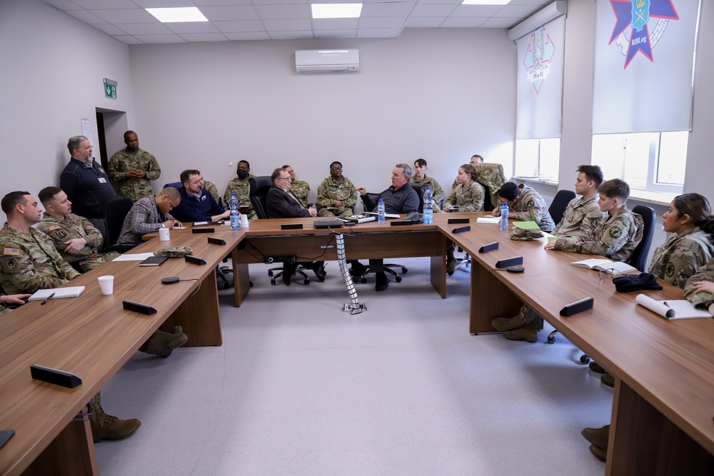 Veterans of Foreign Wars (VFW) National Commander Visits V Corps at Camp Kościuszko