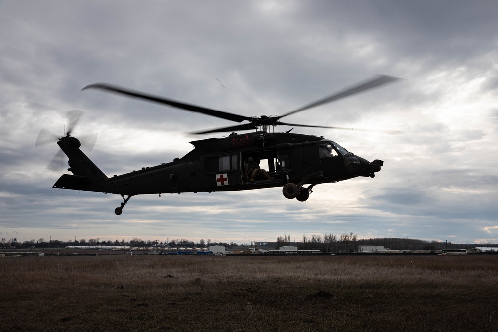 39th BEB multinational skedco hoist training