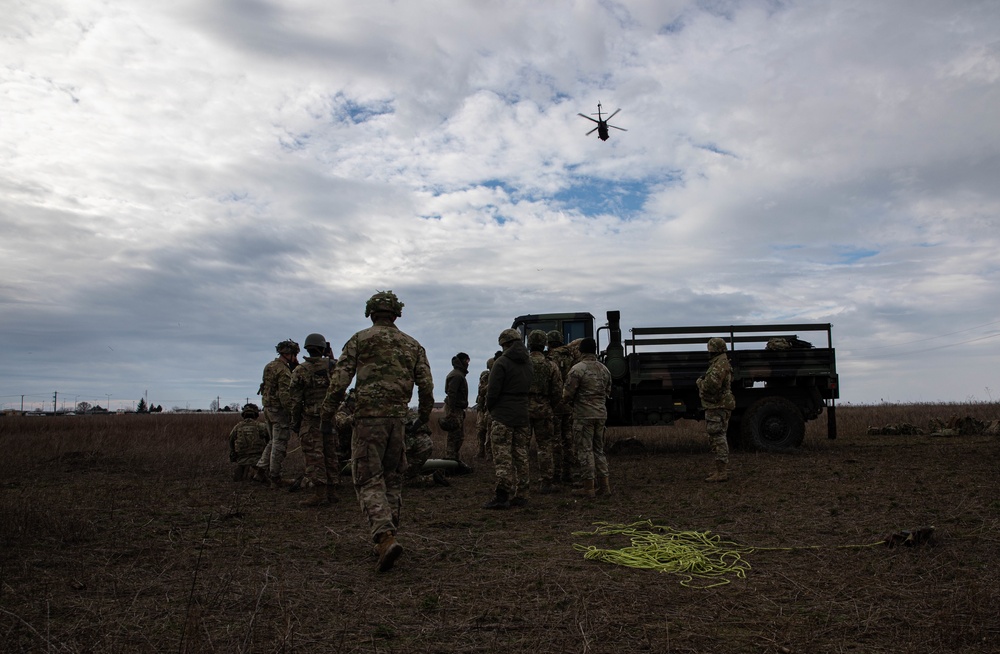 39th BEB multinational skedco hoist training