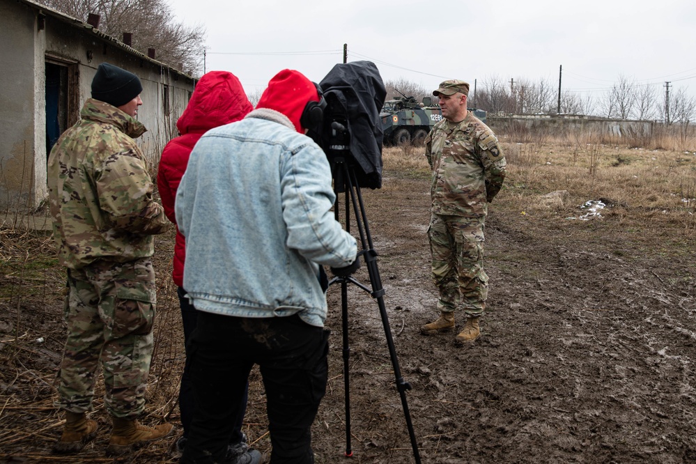 1-502 IN conduct bi-lateral training