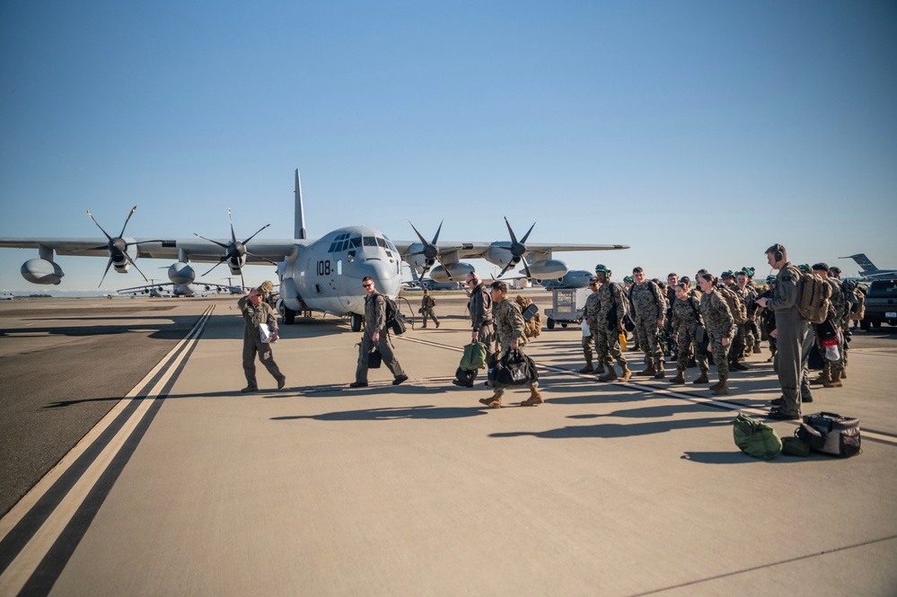 U.S. Marines arrive at Travis AFB