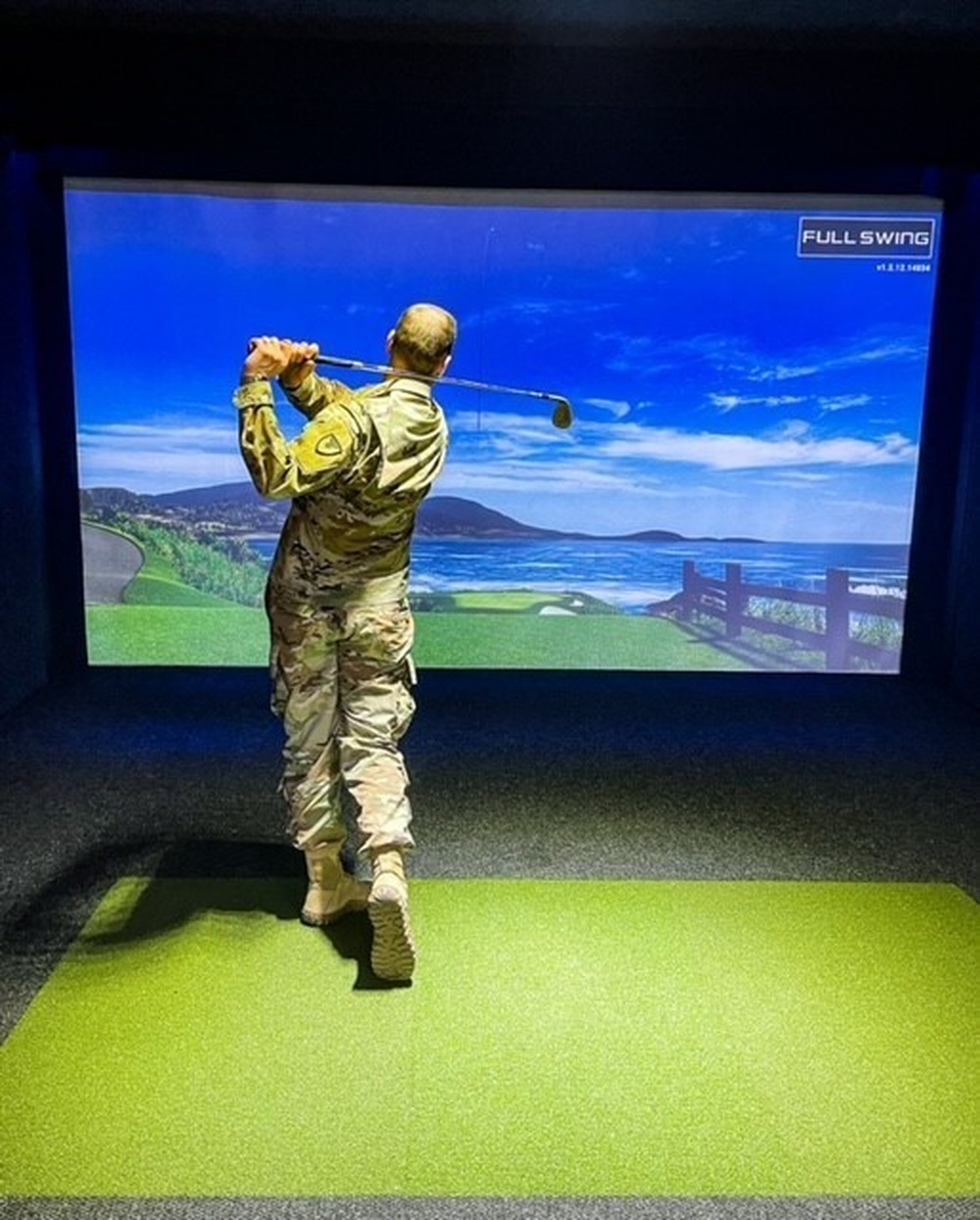 DVIDS News Eagle’s Pride Golf Course Unveils Golf Simulator