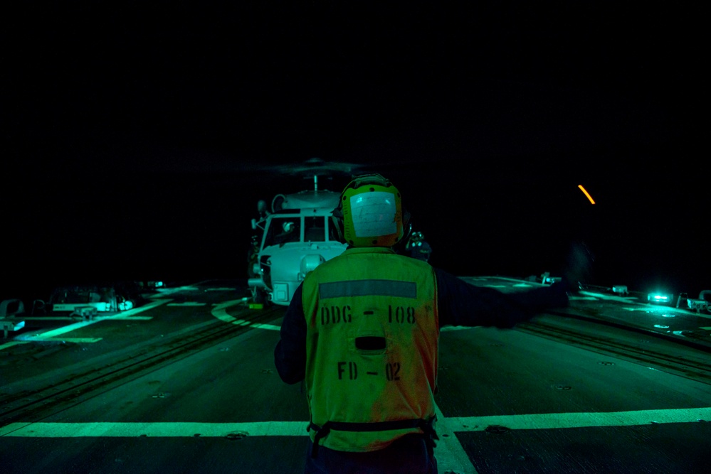 Wayne E. Meyer Conducts Flight Operations