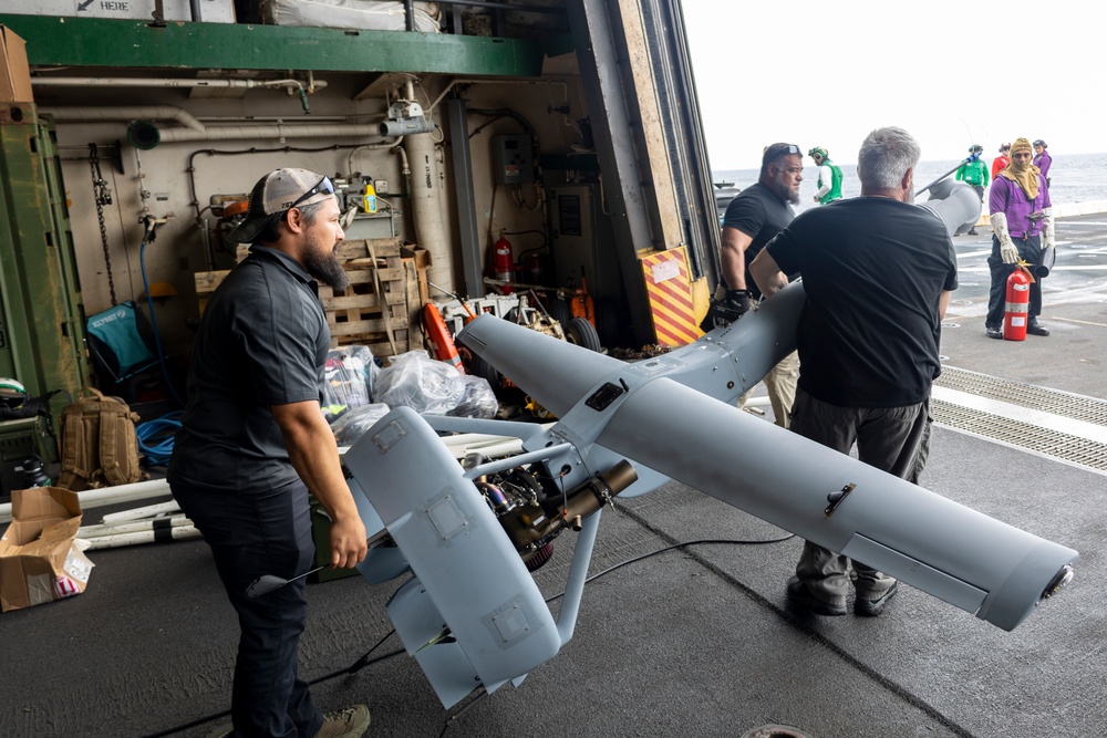 31st MEU flies V-BAT drone