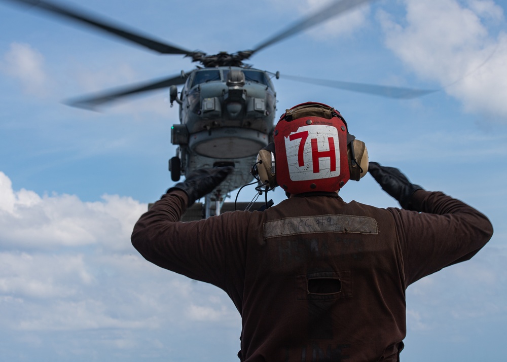 Nimitz Conducts Helicopter Flight Ops