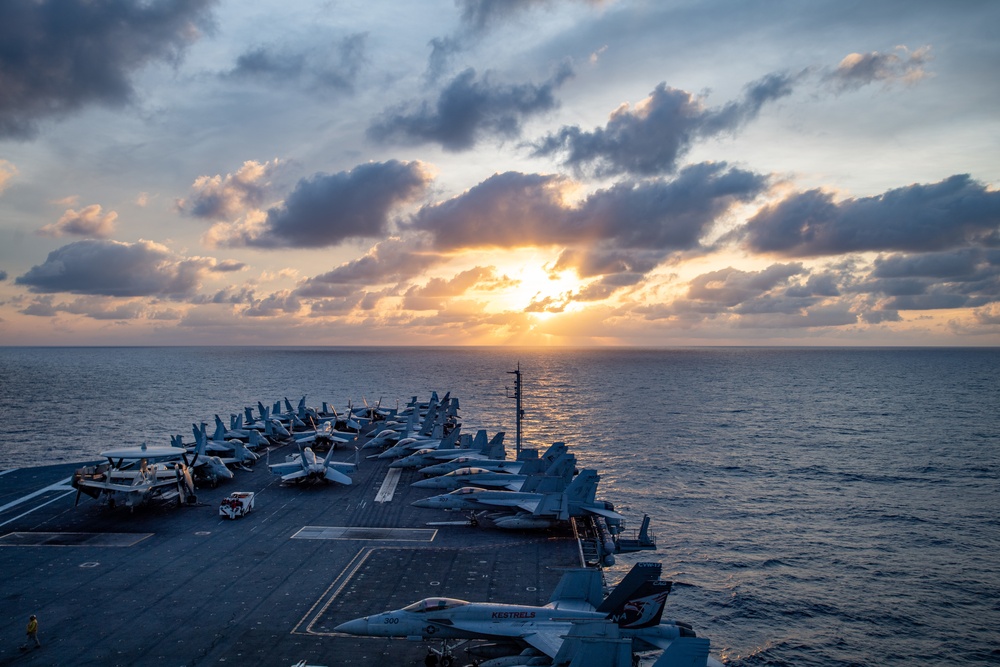 DVIDS - Images - Nimitz Sailing During Sunset [Image 9 of 10]