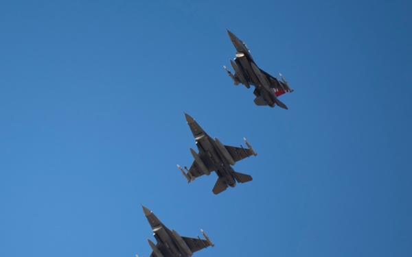 F-16 Fighting Falcons Soar over Maxwell Air Force Base, Alabama