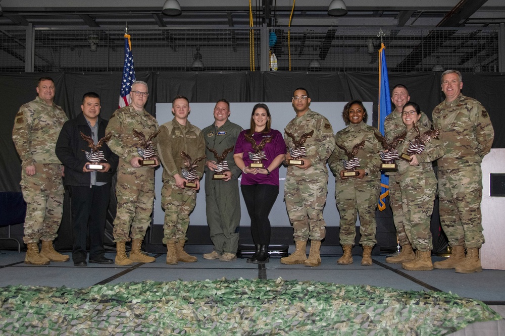 512th Airlift Wing Announces 2022 Annual Award Winners