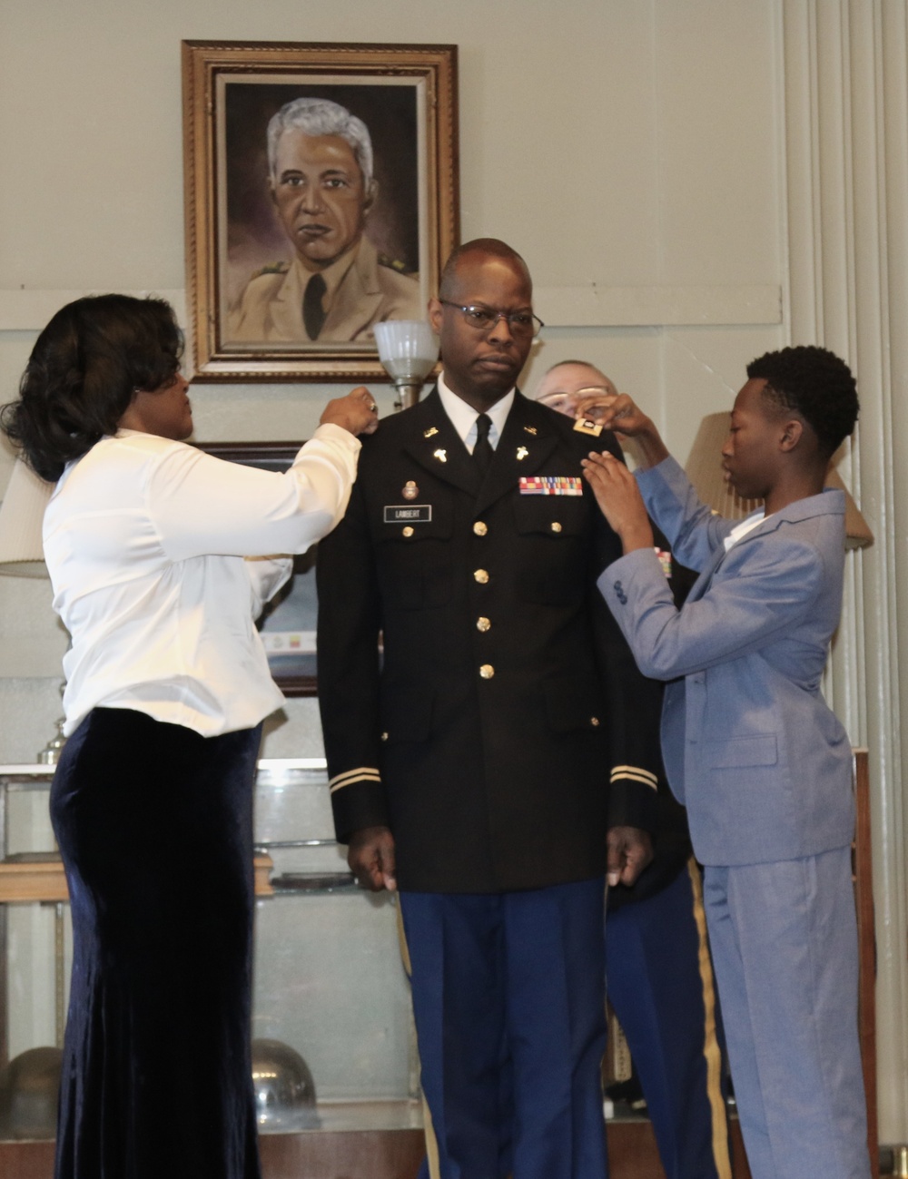 FORMER BANKER NOW ILLINOIS ARMY NATIONAL GUARD CHAPLAIN PROMOTED TO LIEUTENANT COLONEL