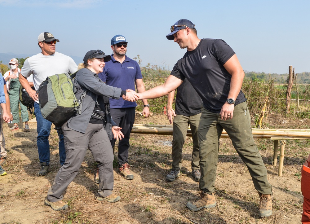 Distinguished Visitors Tour Recovery Mission Site