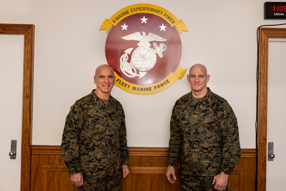 SgtMaj Black Visits II MEF