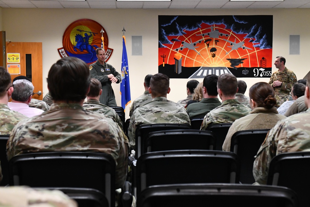 Operations, training in view during 18 AF commander visit