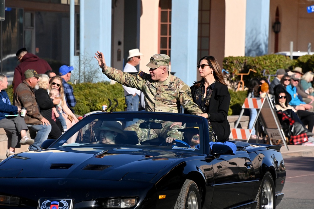 Silver Spur Rodeo Parade Back in the Saddle