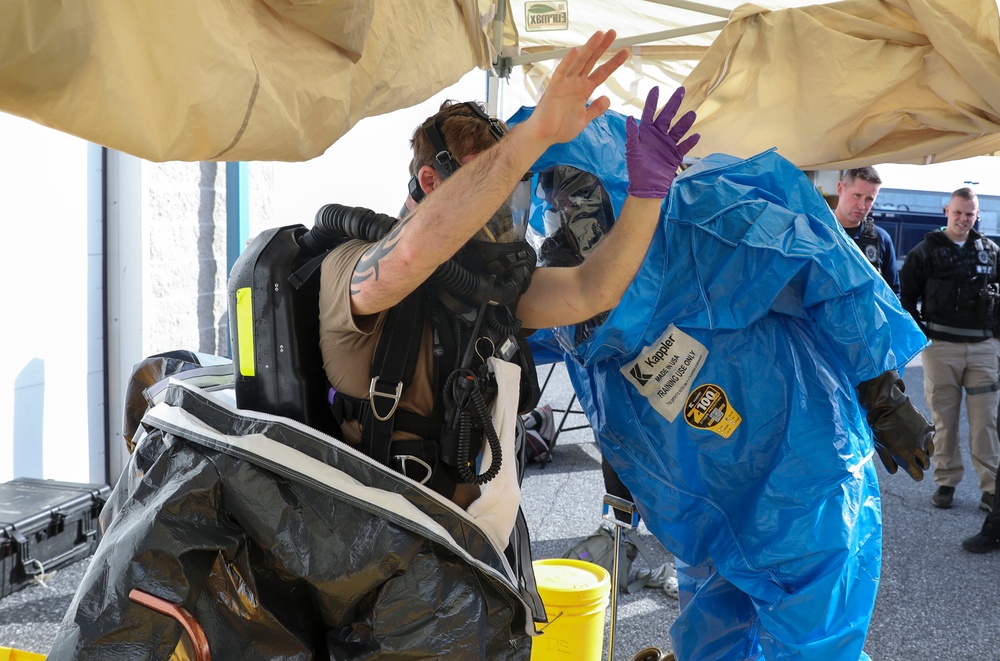 Pa. Guard’s 3rd Civil Support Team trains in simulated drug lab