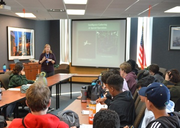 Naval Museum hosts students from Princess Anne High School