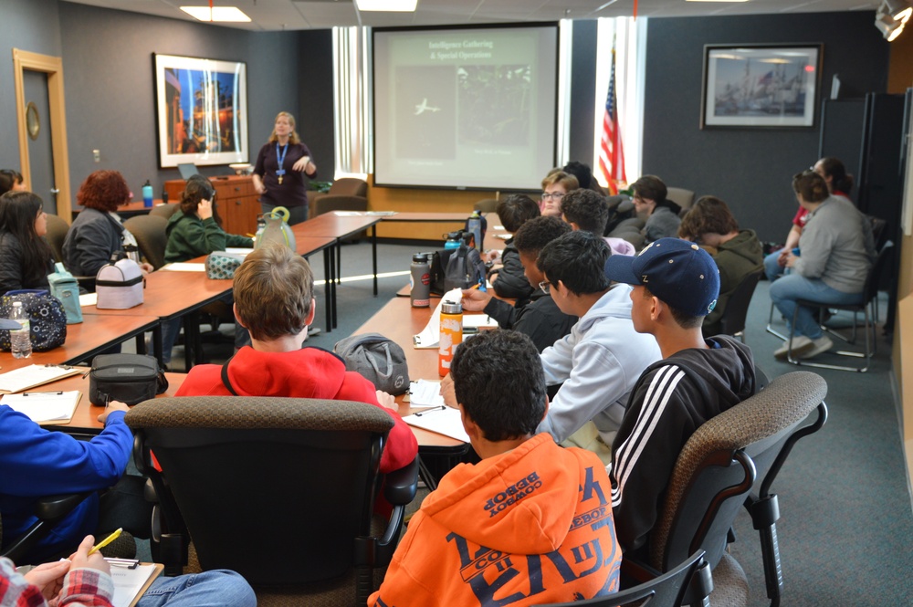 Naval Museum hosts students from Princess Anne High School