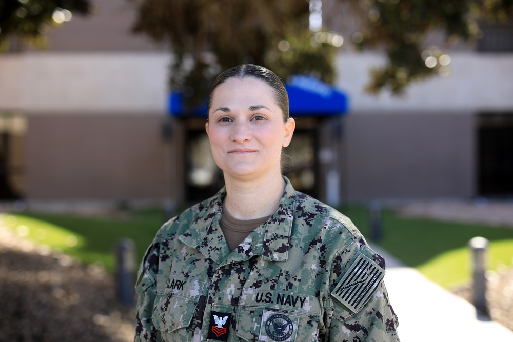 Hospital corpsman named Naval Medical Forces Pacific headquarters 2022 Sailor of the Year
