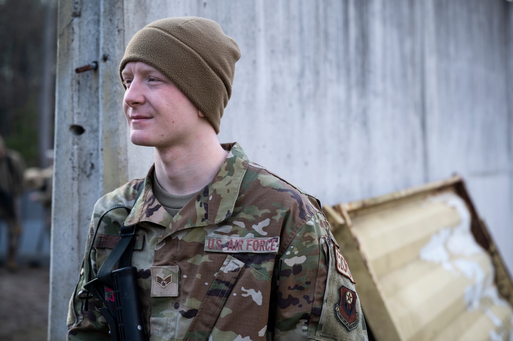 U.S. Air Force Outside the Wire students employ Defensive Fighting Position Training