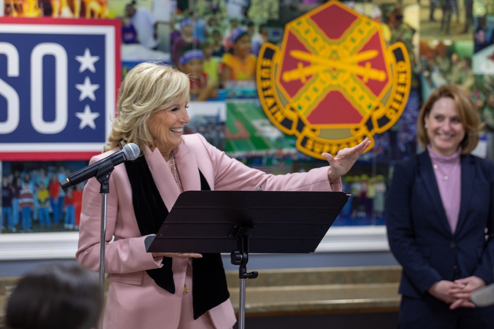 First Lady of the United States and Deputy Secretary of Defense visit Fort Drum