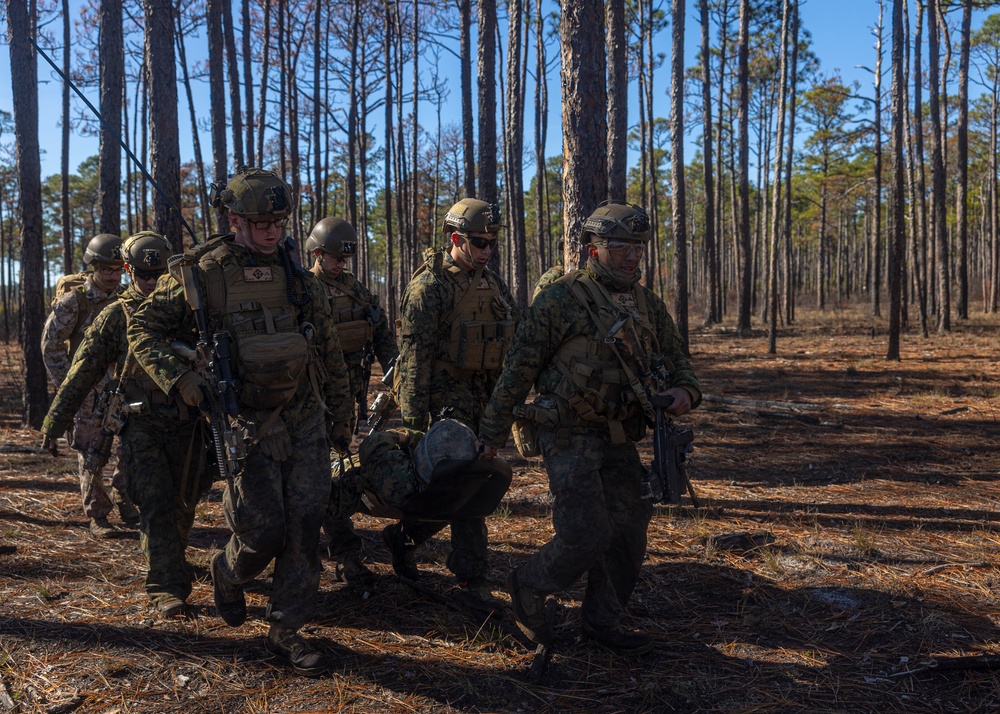 Day &amp; Night: ‘Comanche’ Marines execute an amphibious raid