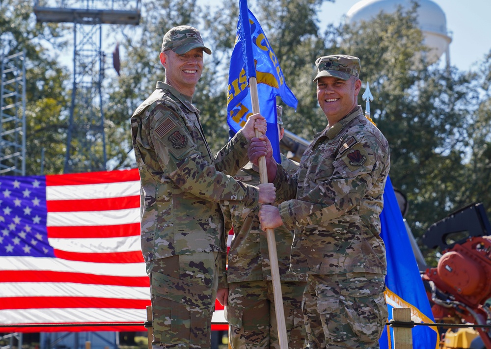 85th EIS welcomes new commander