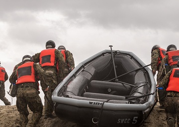 SWCC candidates participate in the Tour
