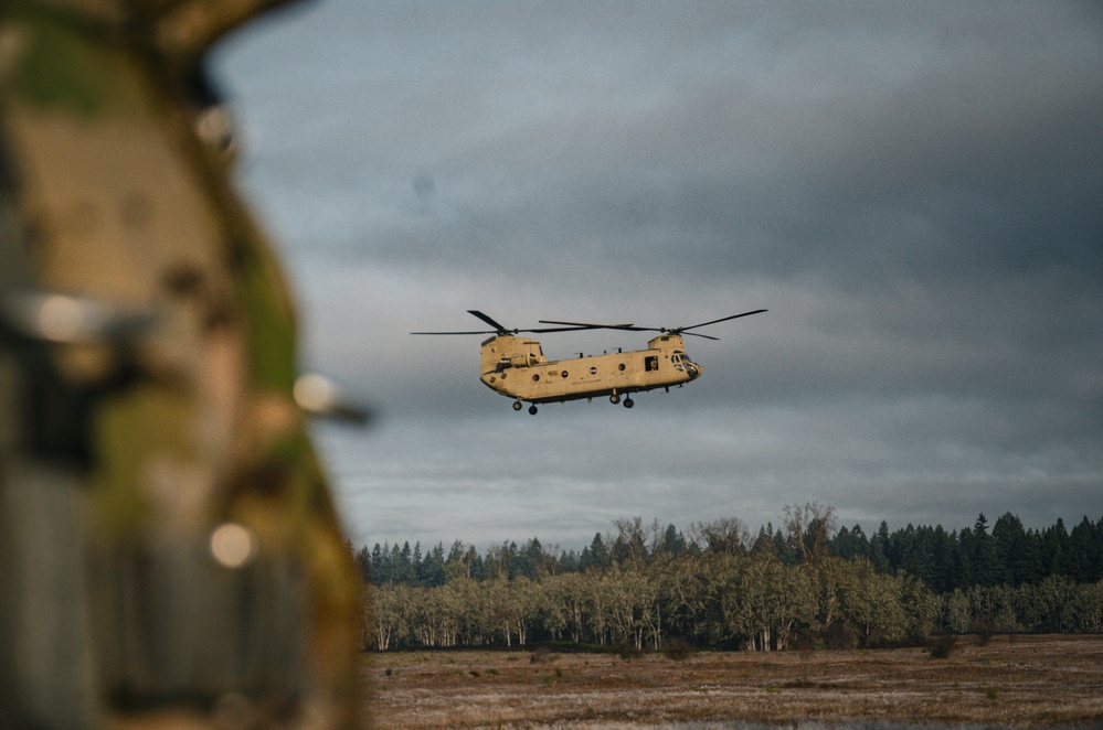 Washington National Guard pilots support static line jump