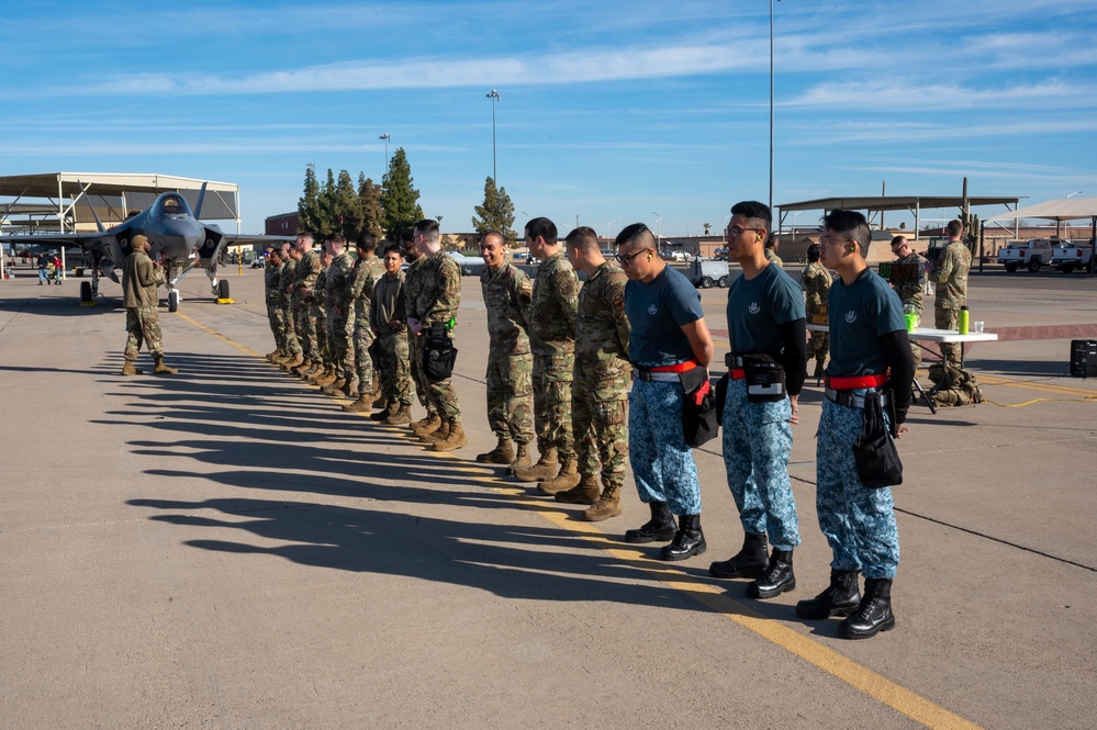 Final showdown showcases 56th MXG load crews