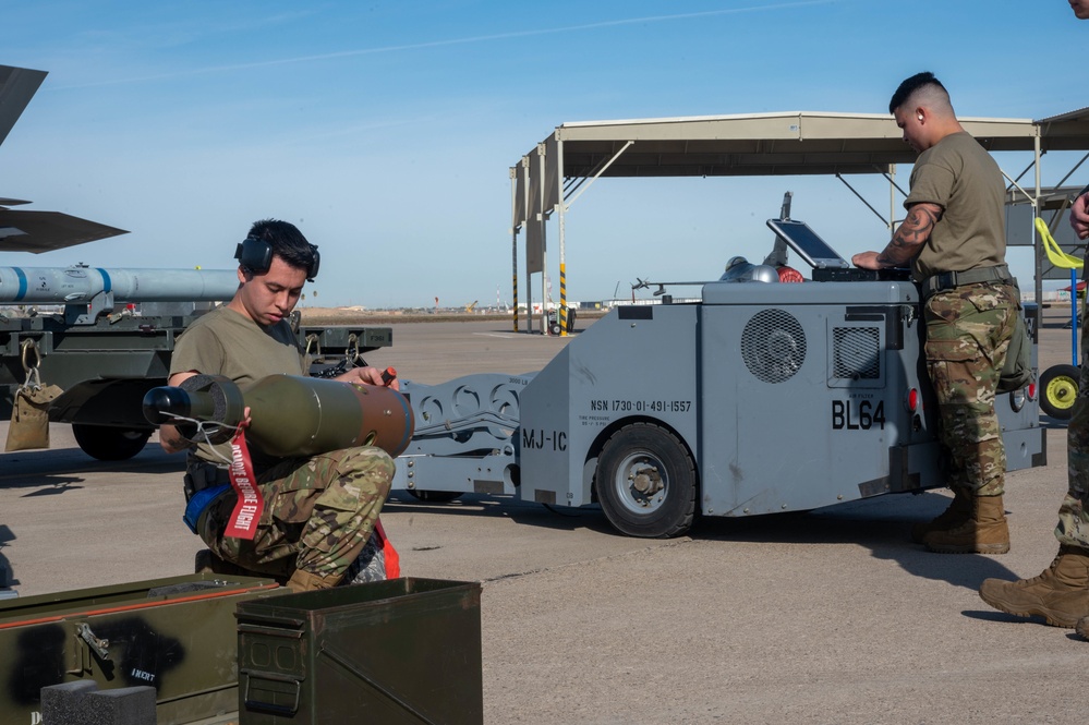 Final showdown showcases 56th MXG load crews