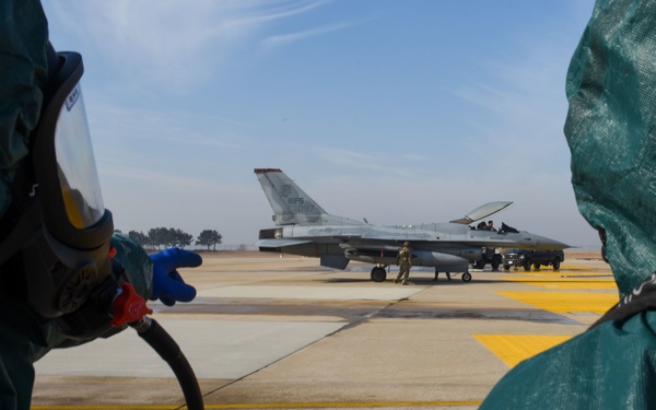 Red Devil Fire Dawgs, ROKAF – hot on the scene