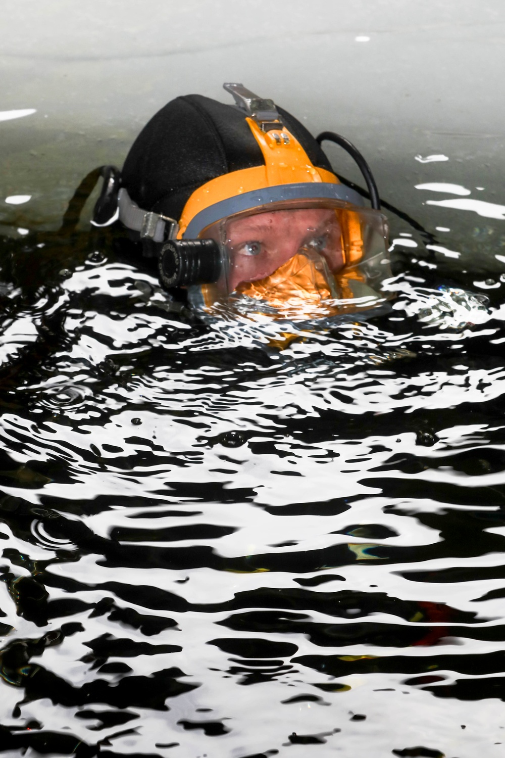 U.S. Navy Divers Ice Dive